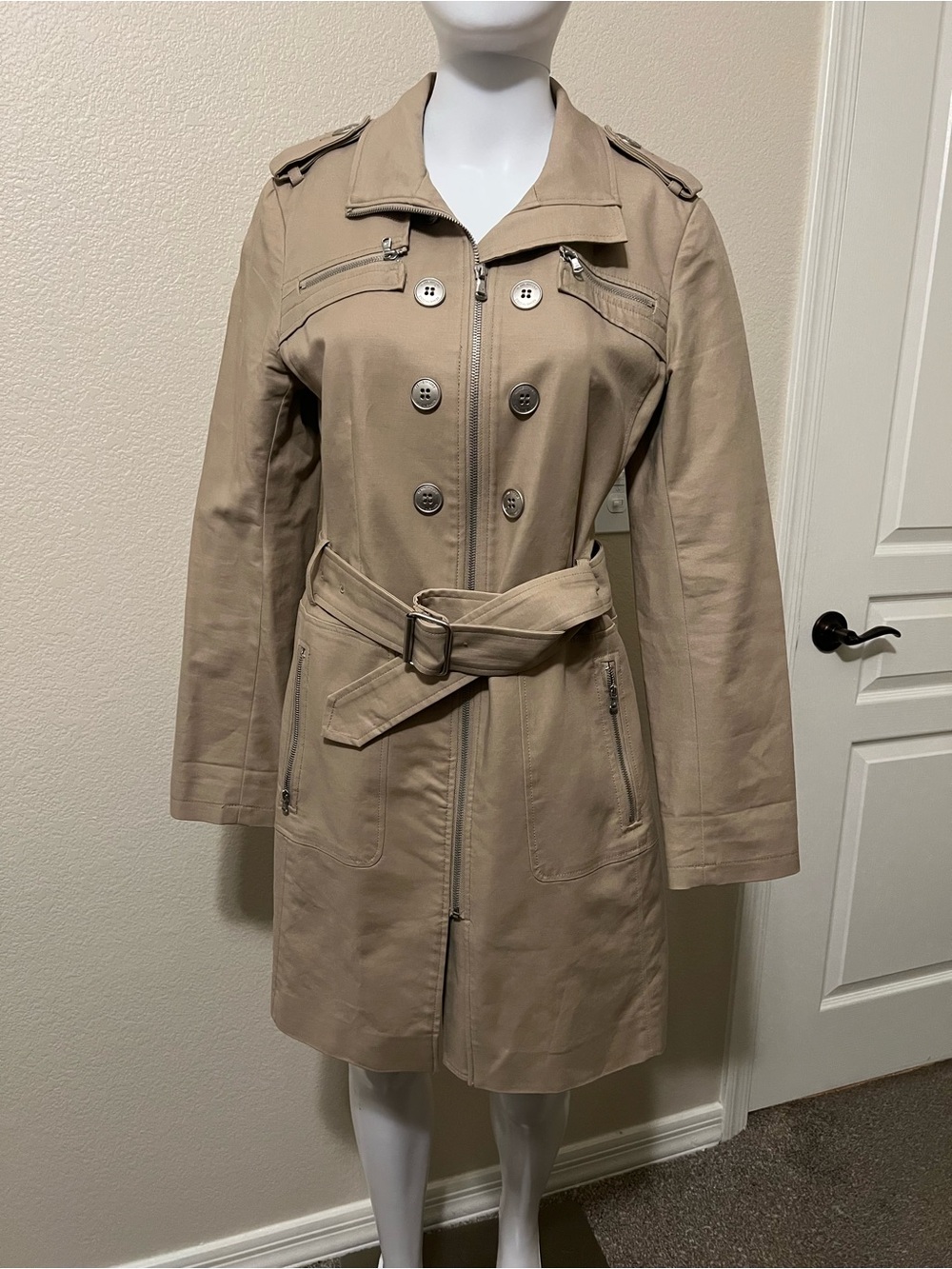 Kenneth Cole New York Beige Belted Double-Breasted Trench Coat